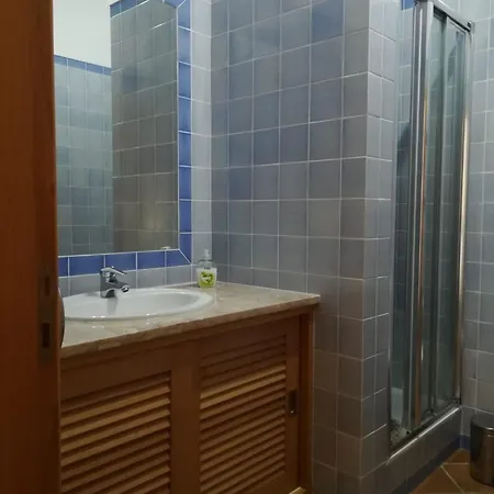 Haus In Pedras Del Rey Mit 3 Swimmingpools 2 * Amoreira (Leiria)